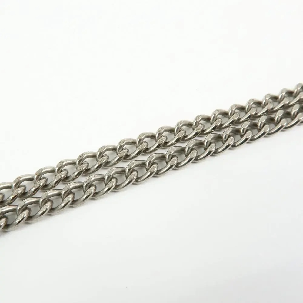 7071 - Louis Vuitton Metal Key Chain Strap Silver